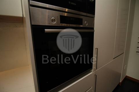 Apartamento T2, parcialmente mobilado, Lamaçães