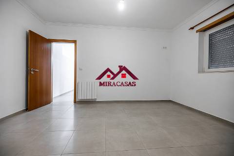 Moradia T2+1 Arrendamento em Mira,Mira