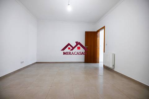 Moradia T2+1 Arrendamento em Mira,Mira