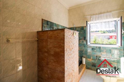 Moradia V3 Quinta com 2 Hectares – Arcozelo das Maias, Oliveira de Frades