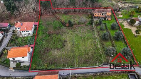 Fantástica quinta em Santa Cruz da Trapa, São Pedro do Sul, em zona 100% urbanizável