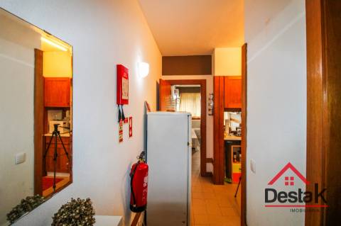 Apartamento T2, em excelente estado de conservação no centro das Termas de São Pedro do Sul