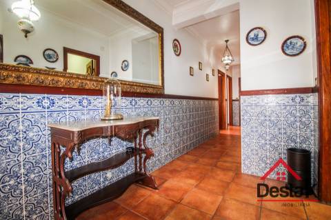 Apartamento T4 no coração de São Pedro do Sul, para venda