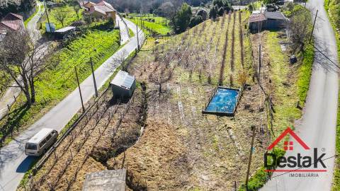 Terreno com viabilidade de construção em Quintela, Oliveira De Frades