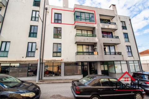 Apartamento T3 para venda no centro de Oliveira de Frades!