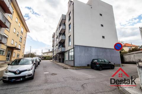 Apartamento T3 para venda no centro de Oliveira de Frades!