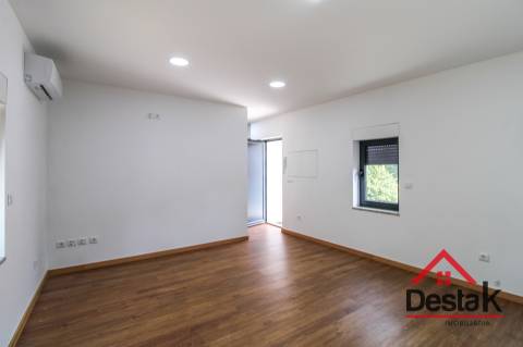 Moradia V3 nova para venda em São Pedro do Sul