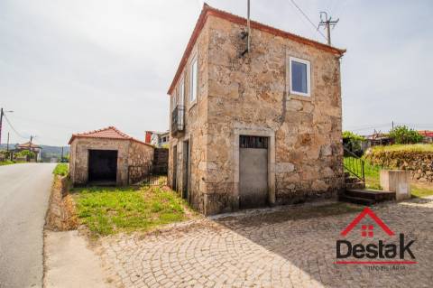 Moradia T2 com enorme potencial