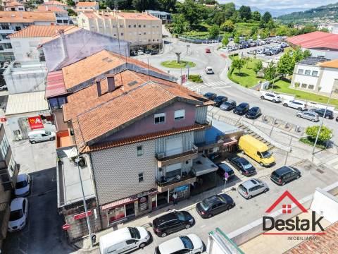 Loja comercial para venda em São Pedro do Sul