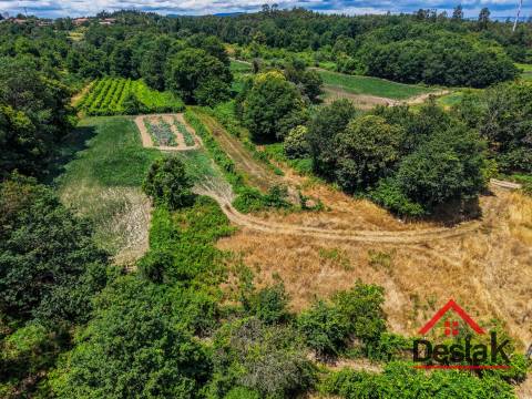 Terreno para construção em São Vicente de Lafões