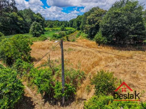 Terreno para construção em São Vicente de Lafões
