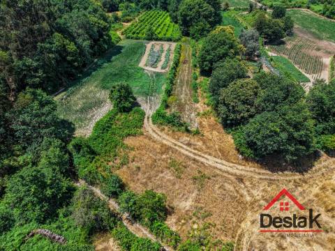 Terreno para construção em São Vicente de Lafões