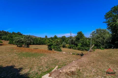 Quinta para venda em Pedro do Sul, com viabilidade de construção