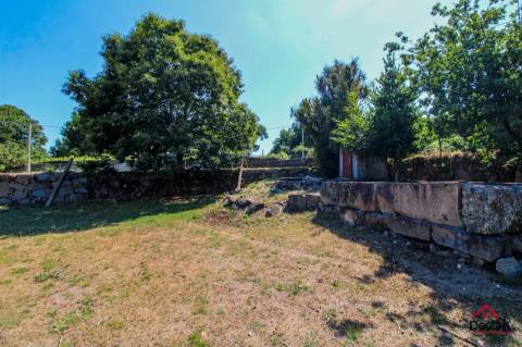 Quinta para venda em Pedro do Sul, com viabilidade de construção