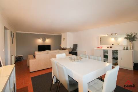 Fantástico apartamento T3, remodelado, mobilado e equipado, em São Pedro do Sul