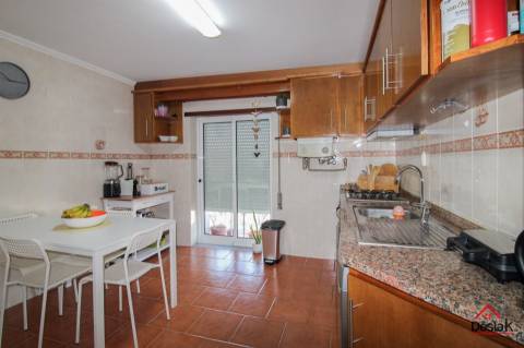 Fantástico apartamento T3, remodelado, mobilado e equipado, em São Pedro do Sul