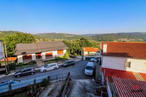 Fantástico apartamento T3, remodelado, mobilado e equipado, em São Pedro do Sul