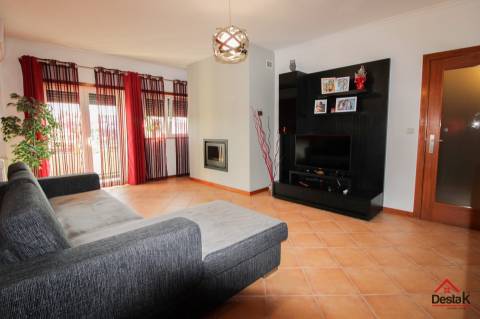 Oportunidade Única em Oliveira de Frades |T3 Duplex com 204 m²| Piso Superior Independente| Garagem