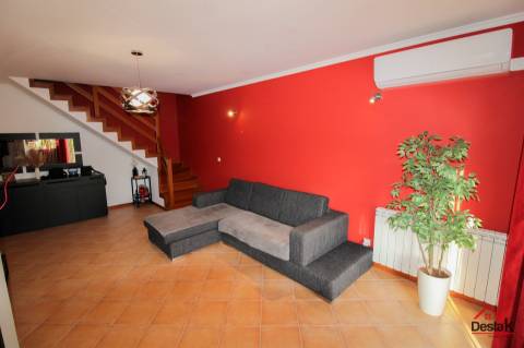 Oportunidade Única em Oliveira de Frades |T3 Duplex com 204 m²| Piso Superior Independente| Garagem