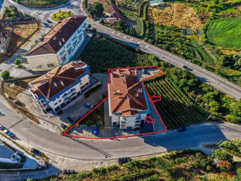 Oportunidade Única em Oliveira de Frades |T3 Duplex com 204 m²| Piso Superior Independente| Garagem