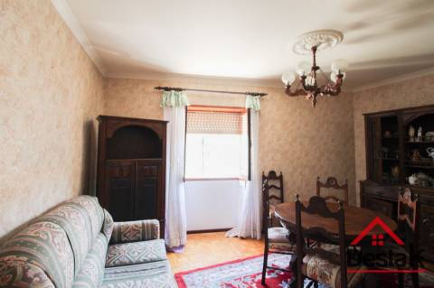 Apartamento T2 em Vouzela para venda- Uma oportunidade para viver ou investir!