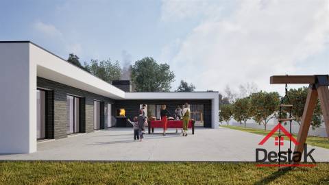 Moradia Isolada V4 em fase de construção