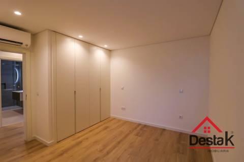 Apartamento T1 Novo Arrendamento em Viseu