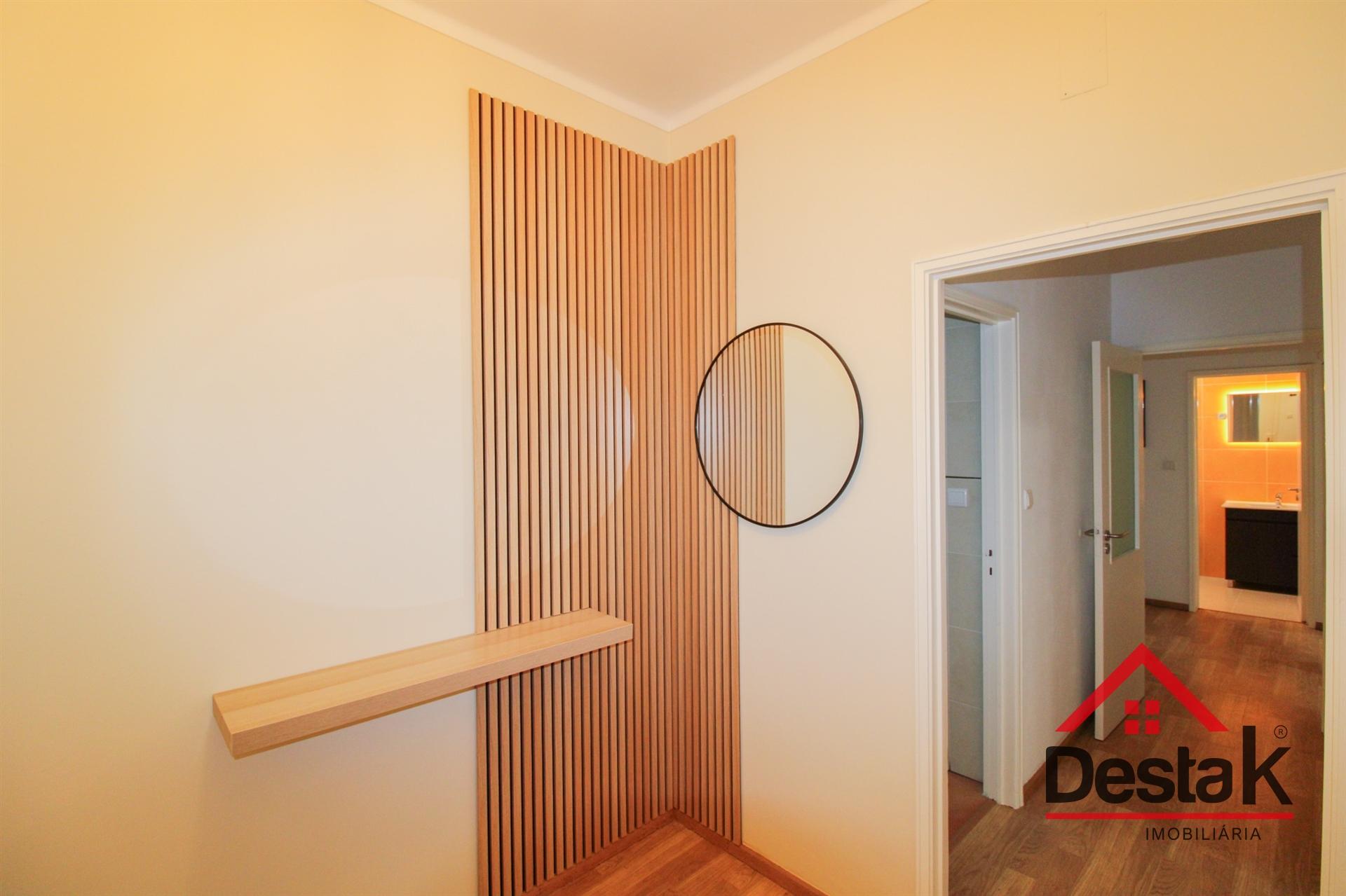 Apartamento T5 para arrendamento em Viseu