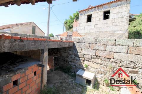 Moradia em Pedra para venda em Nelas