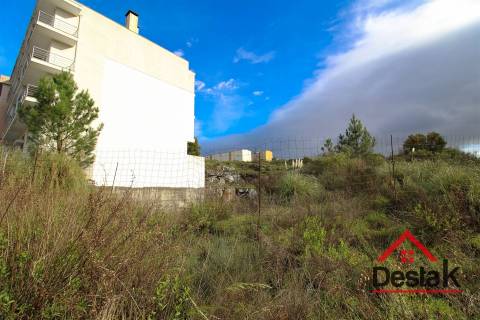 Lote de terreno em Viseu.