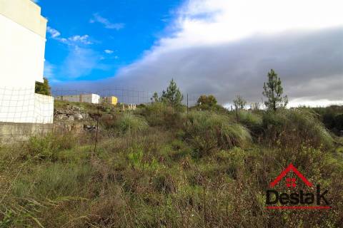 Lote de terreno em Viseu.