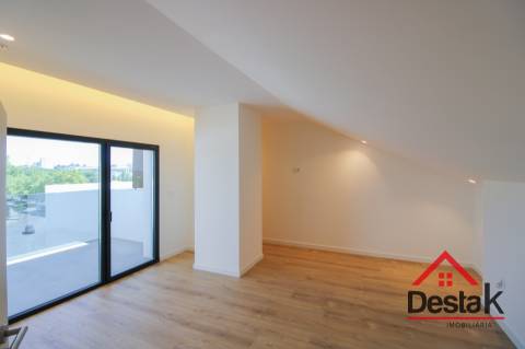 Duplex de luxo em zona privilegiada de Viseu
