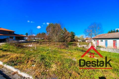 Terreno com 5000 m² para construção em Viseu