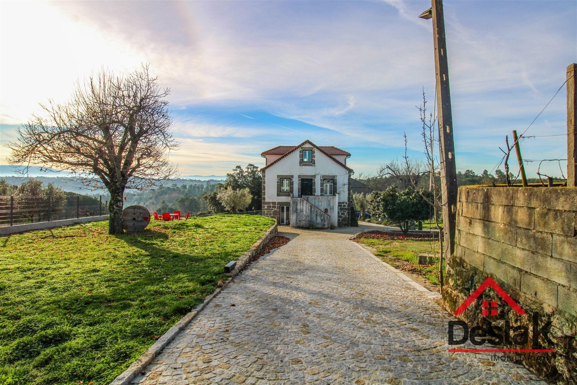Quinta em Parada de Gonta, Tondela