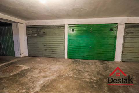 Garagens à Venda no Centro de Viseu