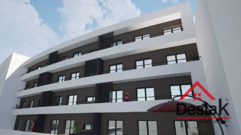 Apartamento T3 novo com duas frentes, em fase de construção.