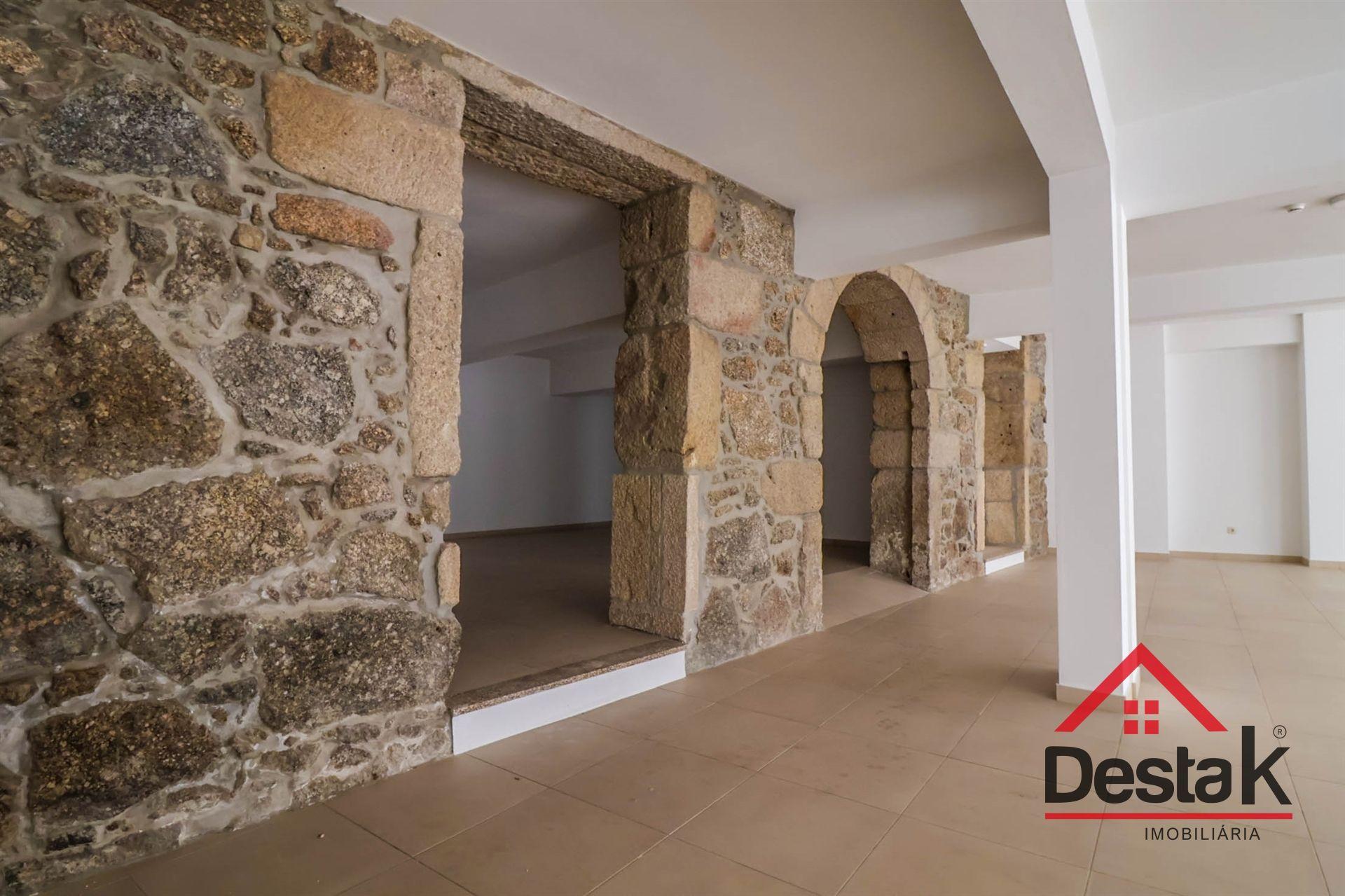 Espaço Comercial para venda no Centro de Viseu