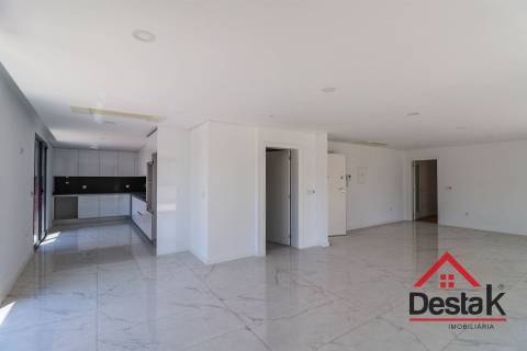 Apartamento T4 no centro da Cidade de Viseu