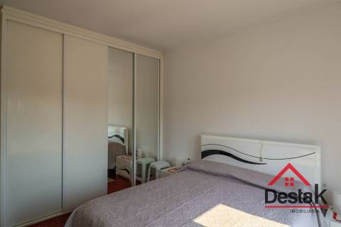 Moradia T4 com piscina para venda em Viseu