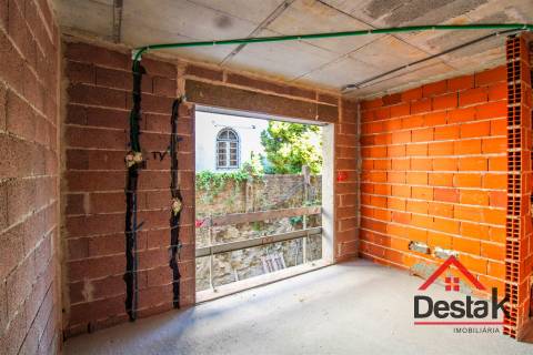 Apartamento T2 à venda no coração de Viseu!