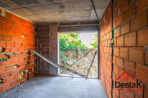 Apartamento T2 à venda no coração de Viseu!