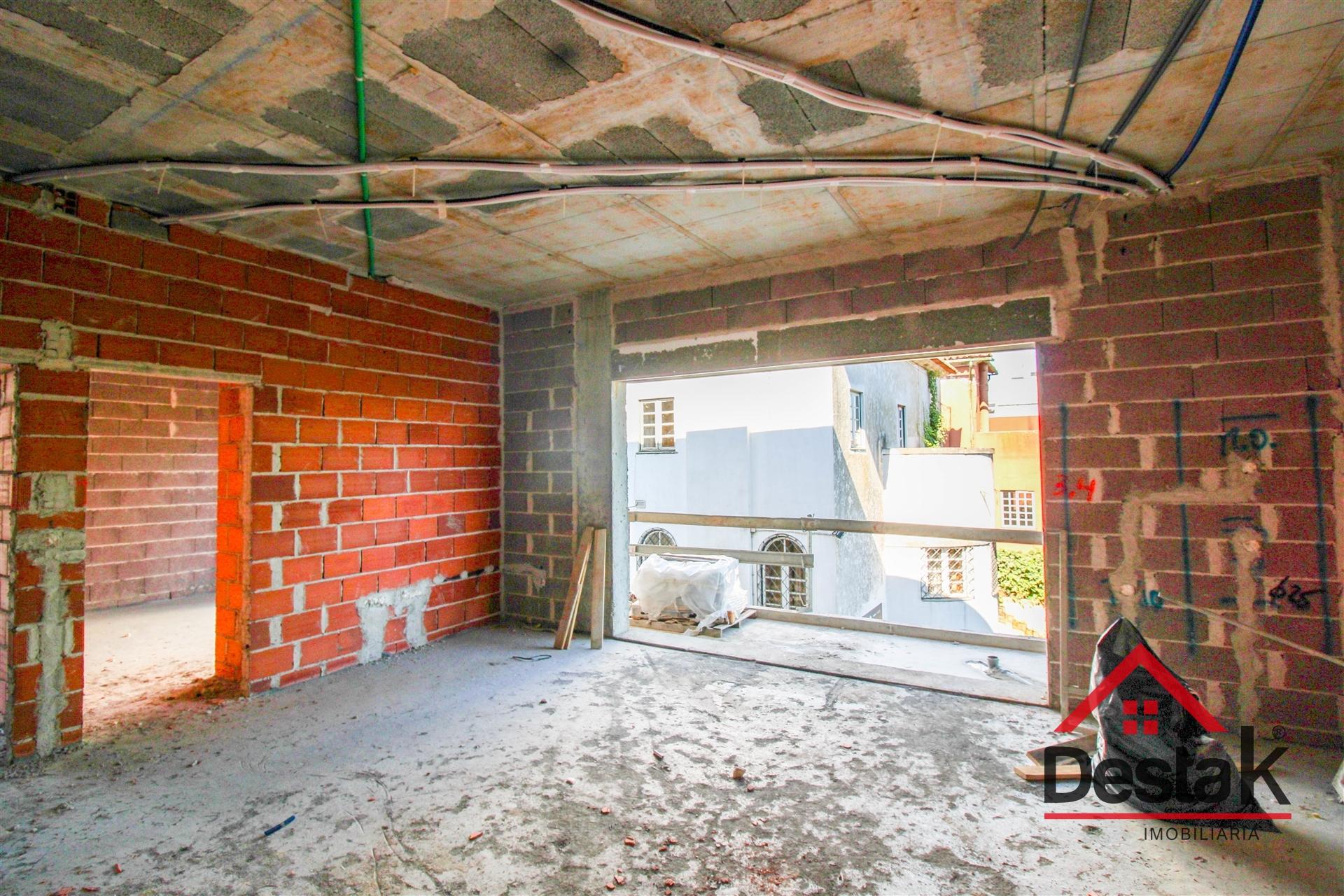 Apartamento T2 à venda no coração de Viseu!