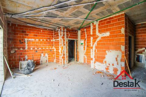 Apartamento T2 à venda no coração de Viseu!