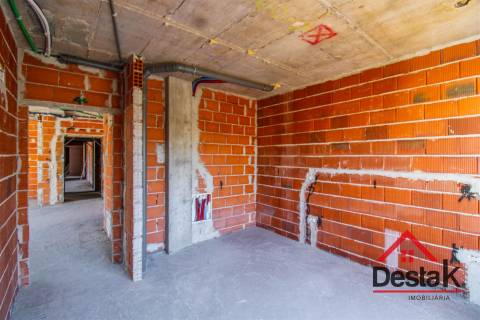 T2+2 Duplex à venda no centro de Viseu