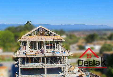 Apartamento T3 Duplex em Carregal do Sal