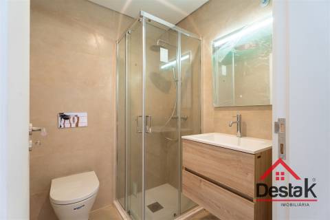 Moradia T1+1 Venda em Vila Franca de Xira,Vila Franca de Xira