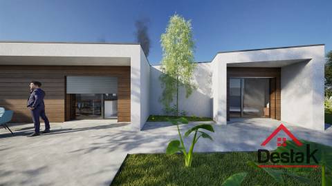 Moradia Isolada V4 em fase de construção