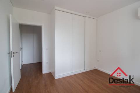 Apartamento T1 novo para venda em Viseu.