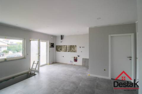 Apartamento T2 duplex para venda em Viseu