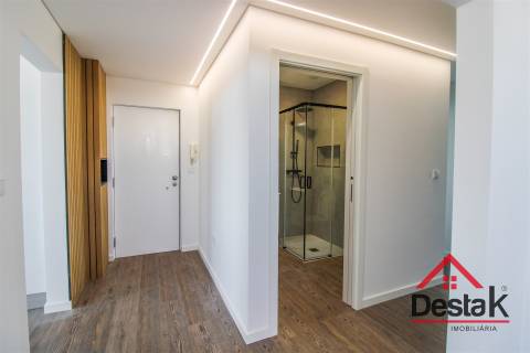 Apartamento T3+1 Renovado no centro de Viseu
